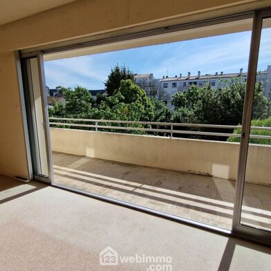 Appartement 4 pièces 198400 €