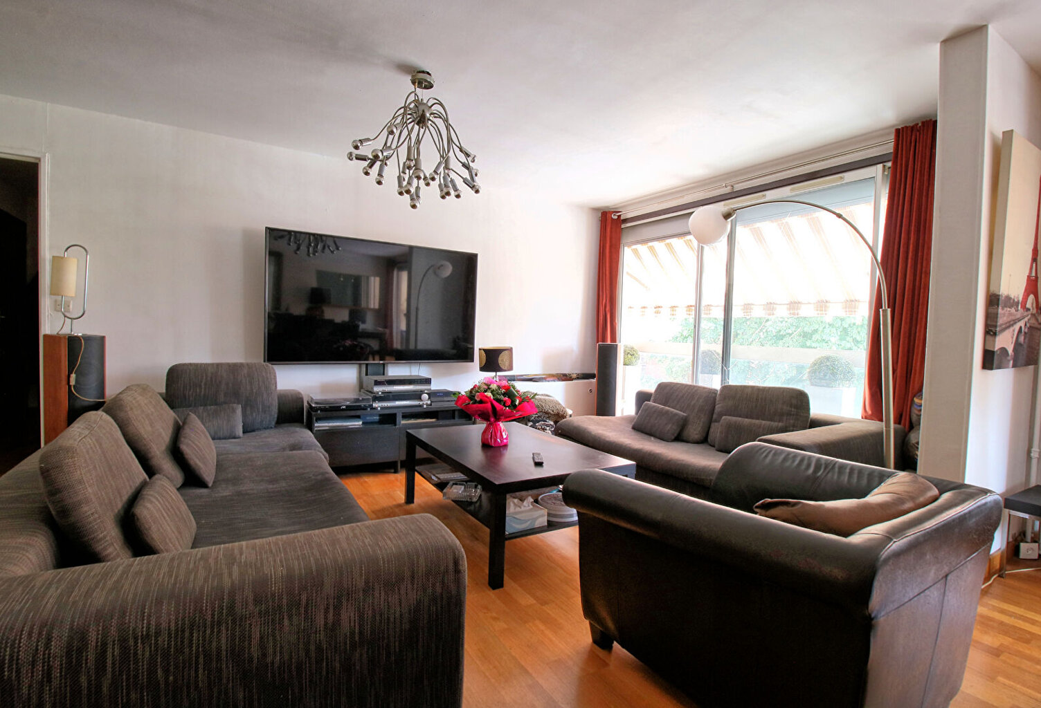 A VENDRE - BEL APPARTEMENT 4 PIECES - GARAGE - BALCON — photo 1