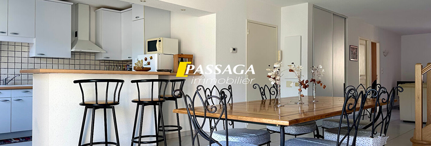 Appartement 5 Pièces 110 m² à vendre à Saint Geniez d'Olt et d'Aubrac (12130)