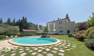 Maison 8 Pièces 190 m² à vendre à Vaison-la-Romaine (84110)