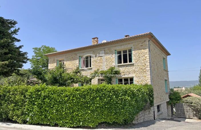 A vendre Maison en pierre de 190m² avec terrain de 970 m² et pis — photo 3