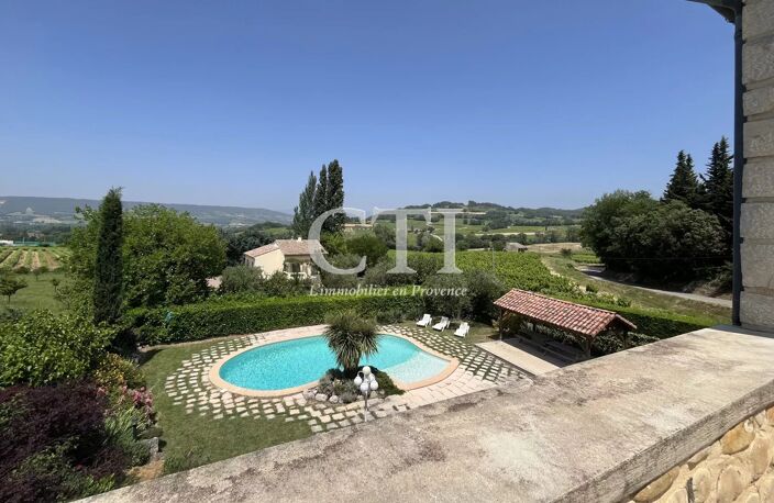 A vendre Maison en pierre de 190m² avec terrain de 970 m² et pis — photo 5