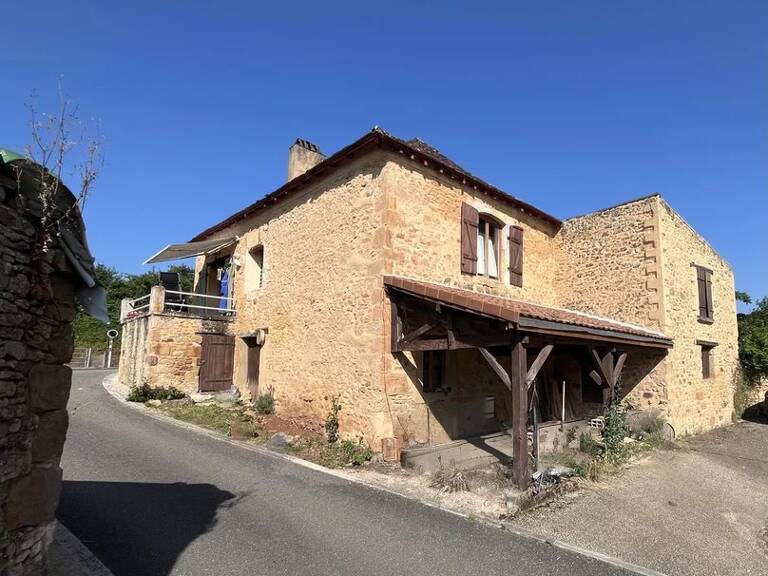 Maison de village en pierres avec jardin — photo 1
