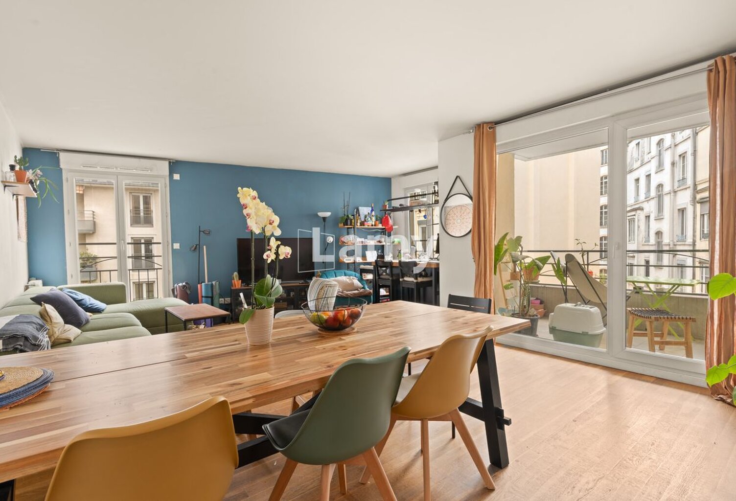 Appartement T5 de 108 m² à LYON 3 — photo 1