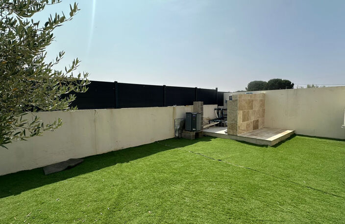 VILLA — photo 5