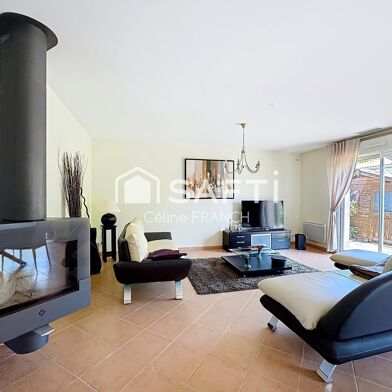 Maison 5 pièces 376000 €