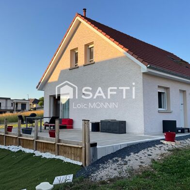 Maison 5 pièces 299000 €