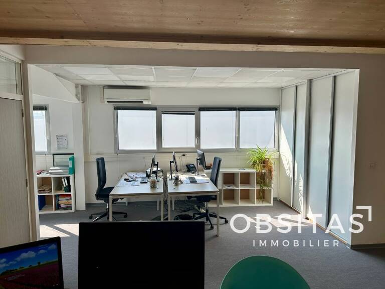 Bureaux à vendre — photo 1