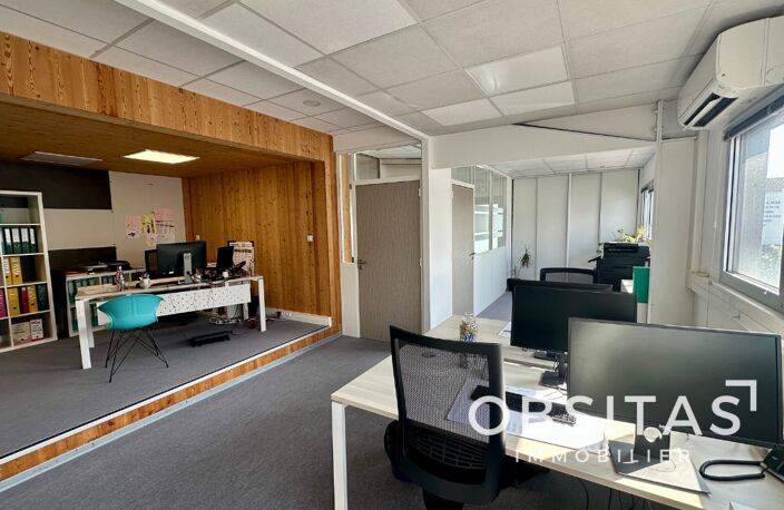Bureaux à vendre — photo 2