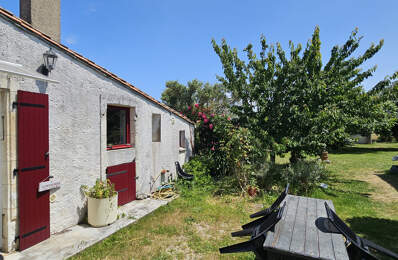 Charmante maison de village sur grand jardin clos — photo du bien