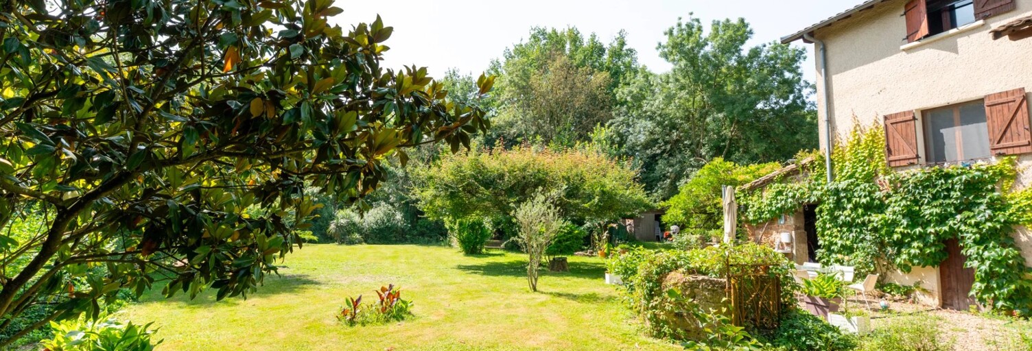 Maison 8 Pièces 180 m² à vendre à Saint-Germain-au-Mont-d'Or (69650)