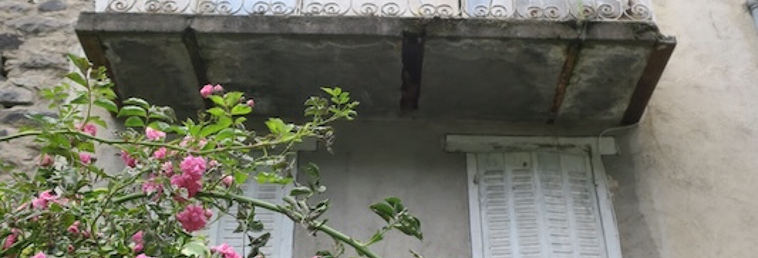 Maison 4 Pièces 50 m² à vendre à Ferrières-Saint-Mary (15170)