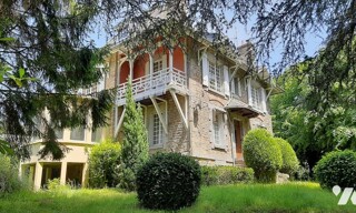 Maison 12 Pièces 236 m² à vendre à Guingamp (22200)
