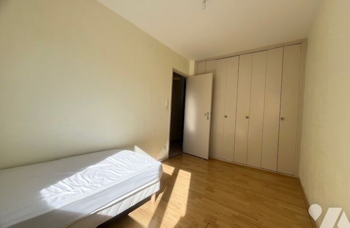 Vente appartement 5 pièces 88 m² Chambéry (73000) — photo 3