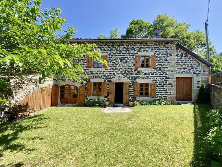 AUTHENTIQUE FERME RÉNOVÉE AVEC TERRAIN — photo 1