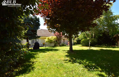78690 LES ESSARTS LE ROI Belle maison de plain-pied avec les — photo du bien