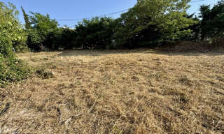 Terrain  888 m² à vendre à Éguilles (13510)