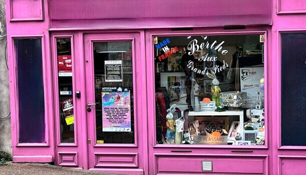 Local commercial 1 pièces  à vendre Tournon-sur-Rhône 07300