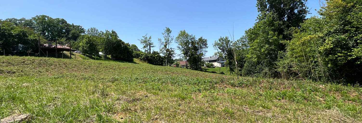 Terrain  2241 m² à vendre à Bosdarros (64290)