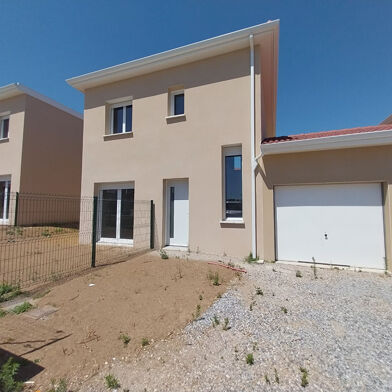 Maison 4 pièces 215000 €