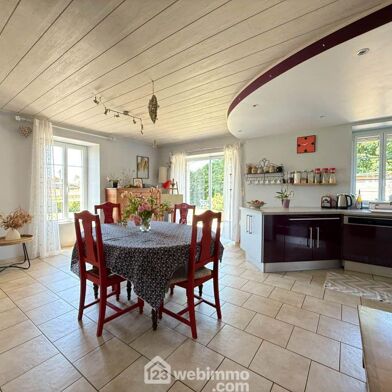 Maison 11 pièces 275000 €