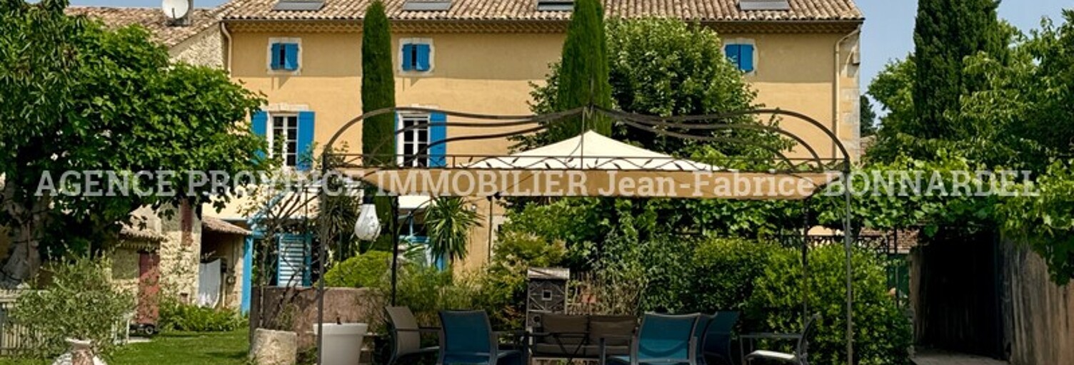 Maison 10 Pièces 372 m² à vendre à Saint-Paul-Trois-Châteaux (26130)