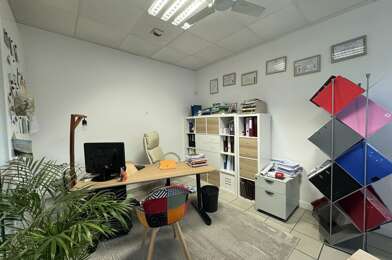 Commerce  159000 €