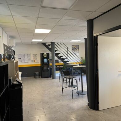 Commerce  549000 €