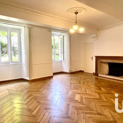 Immeuble  149000 €