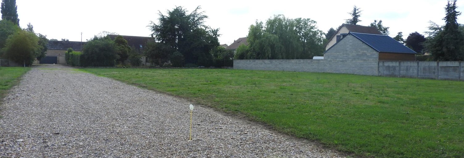 Terrain  1913 m² à vendre à Ménilles (27120)