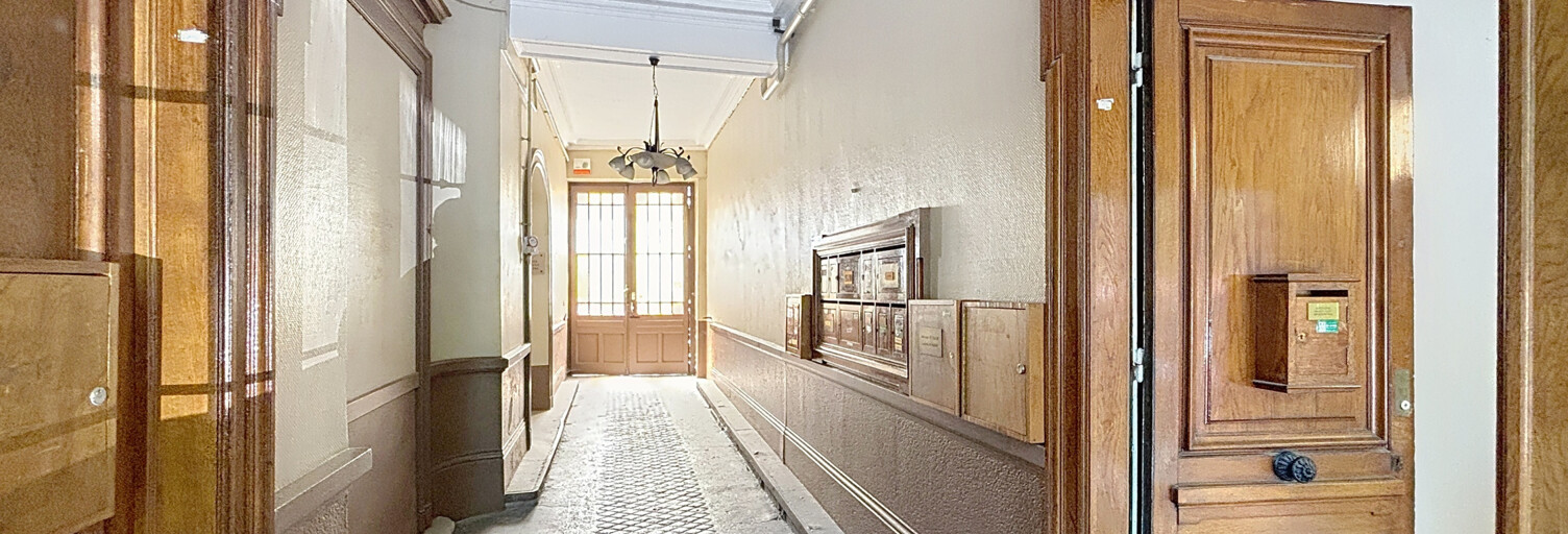 Commerce  90 m² à louer à Lyon 3 (69003)