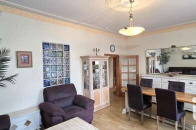 Appartement 5 pièces 174000 €