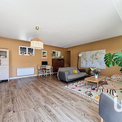 Maison 7 pièces 499000 €