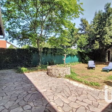 Maison 9 pièces 744000 €