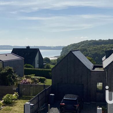 Maison 8 pièces 299990 €