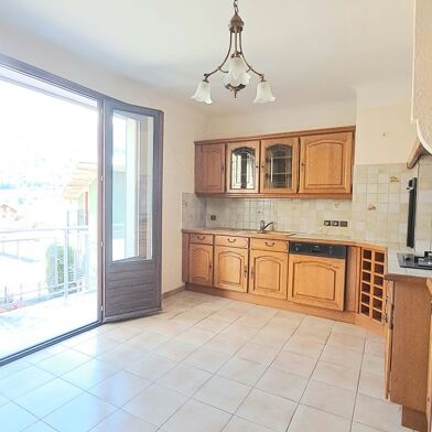 Maison 10 pièces 392000 €