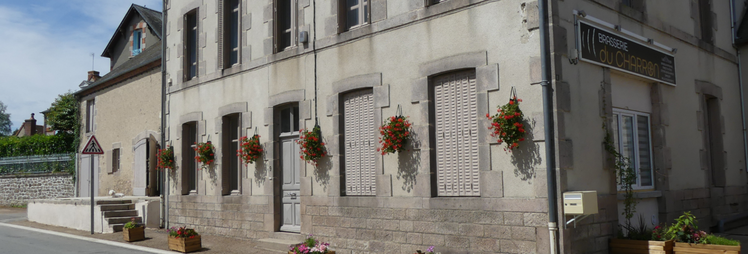 Maison 8 Pièces 250 m² à vendre à Soumans (23600)