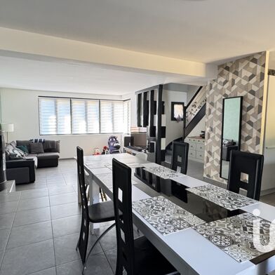 Maison 6 pièces 373000 €