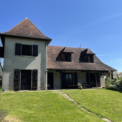 Maison 8 pièces 223650 €