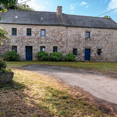 Maison 7 pièces 150500 €