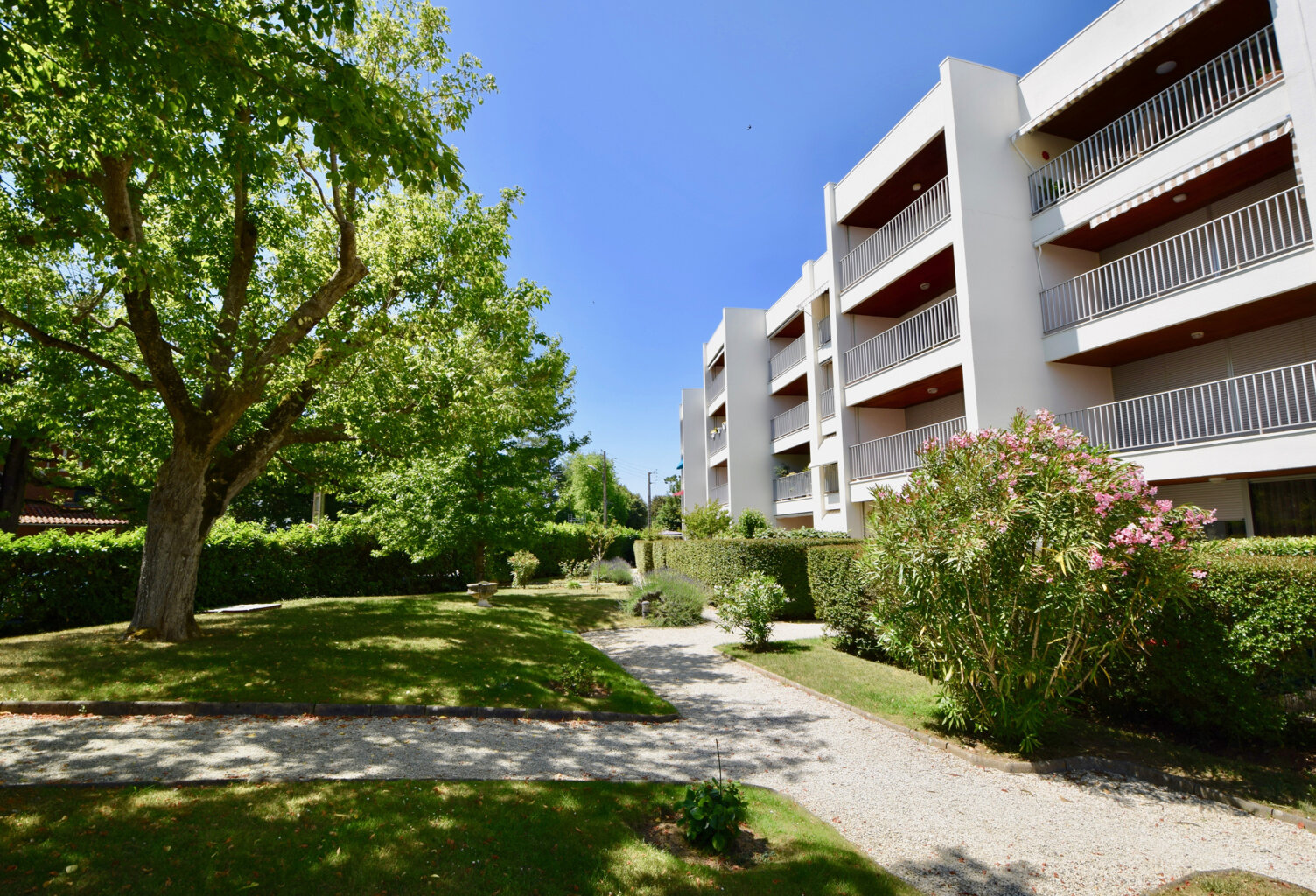 ROYAN PONTAILLAC APPARTEMENT  AU PRIX DE 315 000 EUR HAI — photo 1