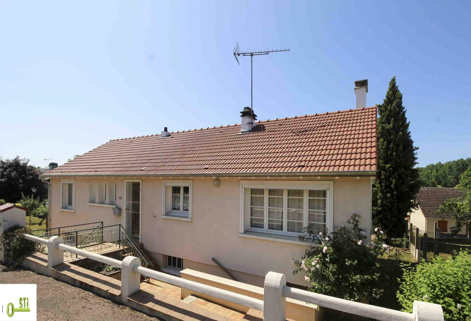 Maison sur sous-sol total — photo 1