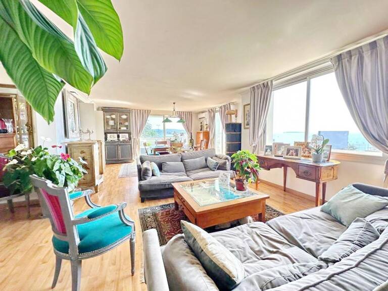 2 appartements face mer, 158 m², terrasses & 3 parkings – Cannes Plage du Midi 🌊 — photo 1