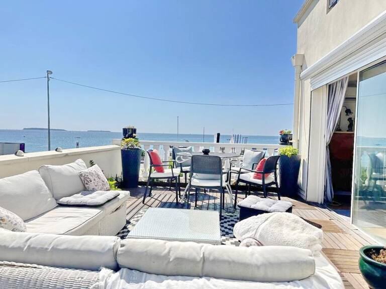 Appartement 3/4P, 108 m², terrasse 50 m² plein sud, vue mer panoramique – Cannes à 50 m des plages   — photo 1