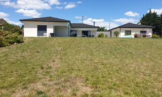 Maison 9 Pièces 240 m² à vendre à Vinezac (07110)