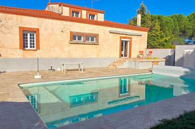 Maison 6 pièces 449000 €