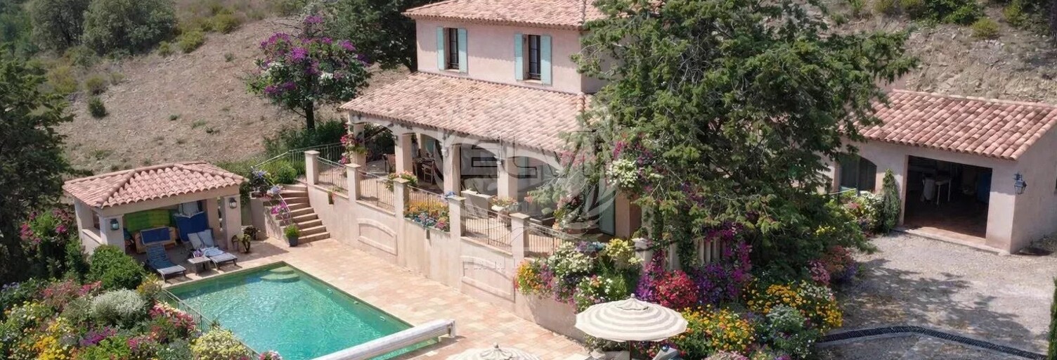 Maison 5 Pièces 125 m² à vendre à Le Plan-de-la-Tour (83120)