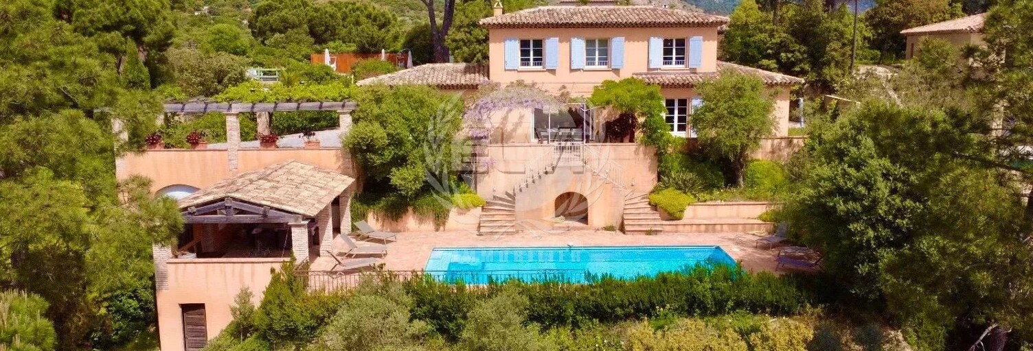 Maison 6 Pièces 185 m² à vendre à Le Plan-de-la-Tour (83120)