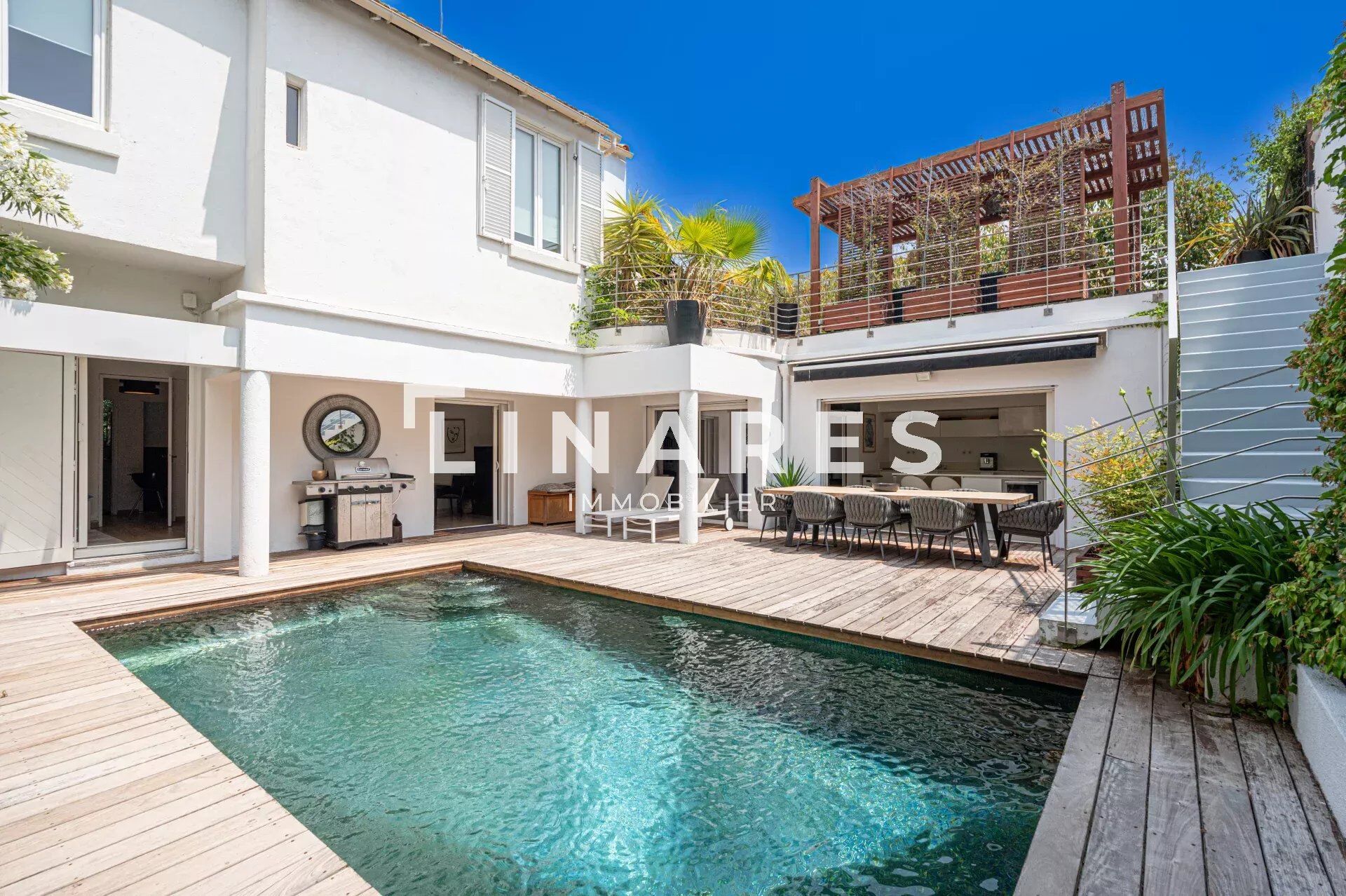 Villa / Maison  T6 à vendre Marseille 8eme 13008