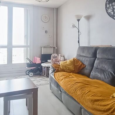 Appartement 4 pièces 78000 €